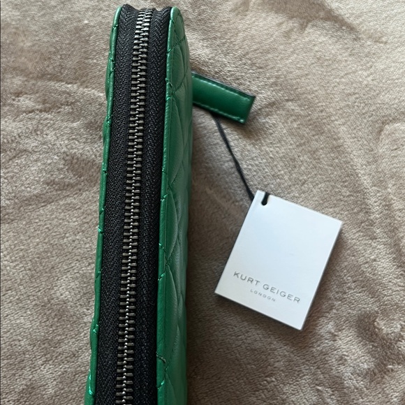 Kurt Geiger Emerald Quilted Wallet - Picture 4 of 9